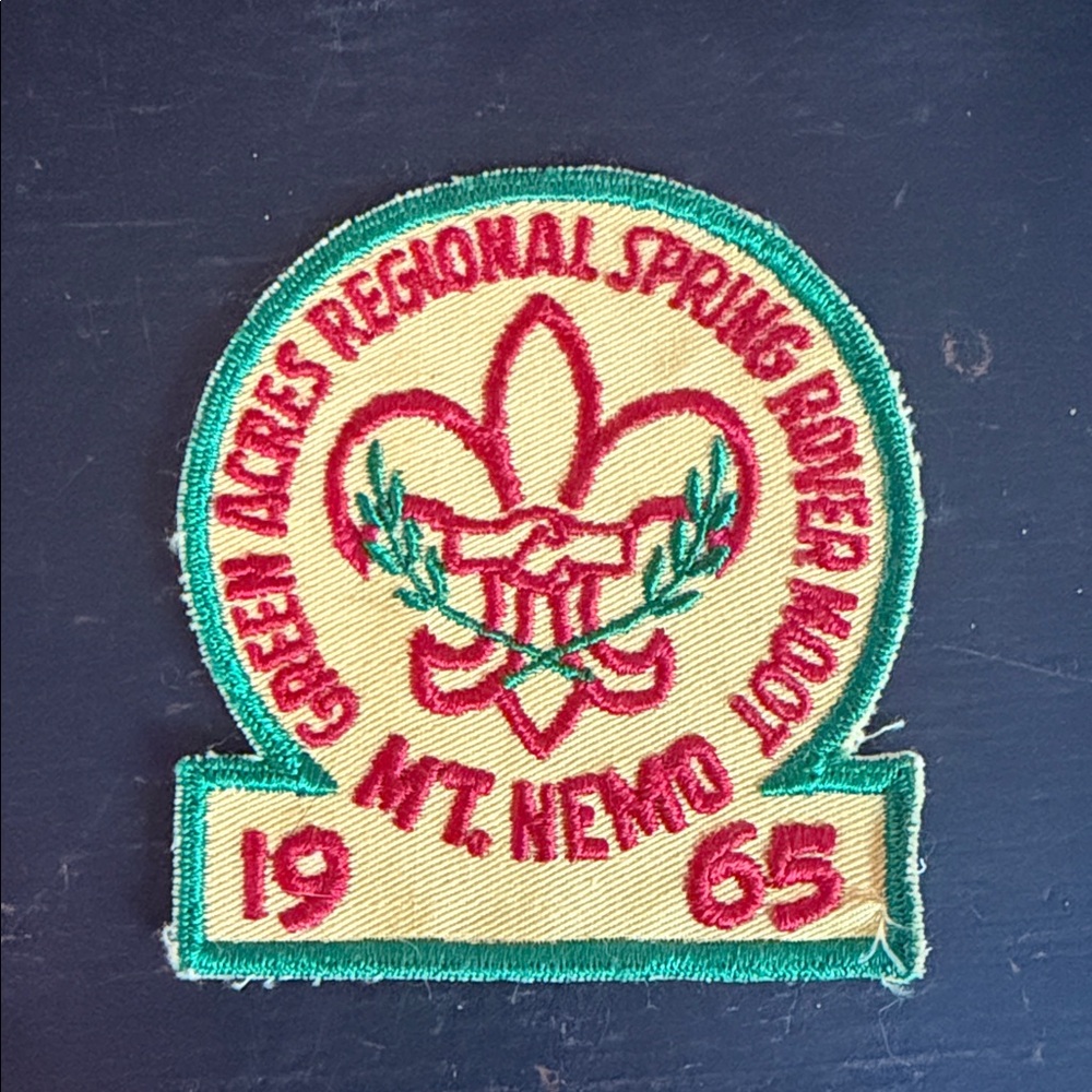 Boy Scouts Mt. Nemo 1965 Green Acres Regional vintage embroidered Patch